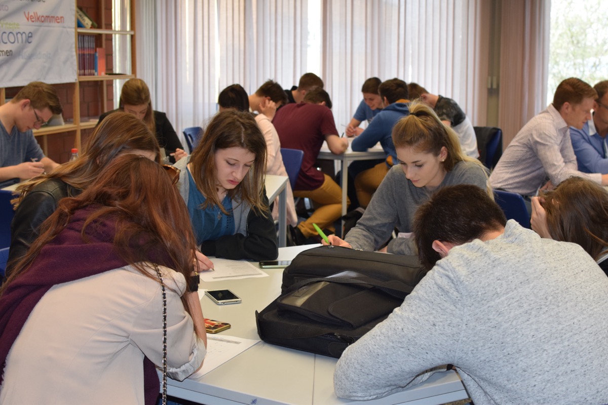students filling in the self-evaluation